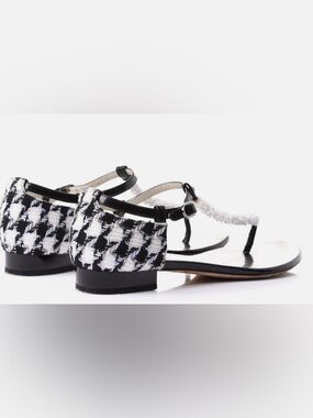 Chanel Beaded T-Strap Sandals Size 39.5C Black White Tweed Patent